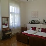 Tulipánvendégház 3*