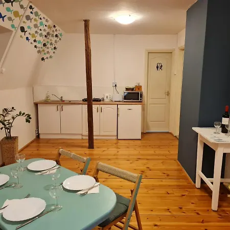 Guest house Tulipanvendeghaz Keszthely