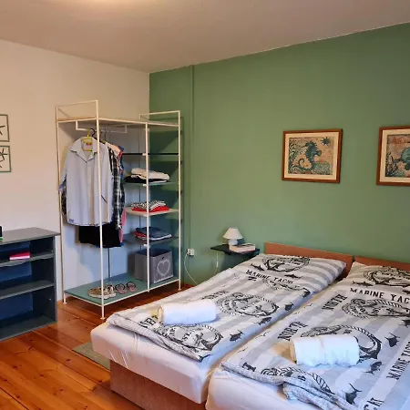 Tulipanvendeghaz Guest house 3*