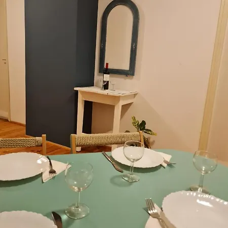 Tulipanvendeghaz Guest house 3*