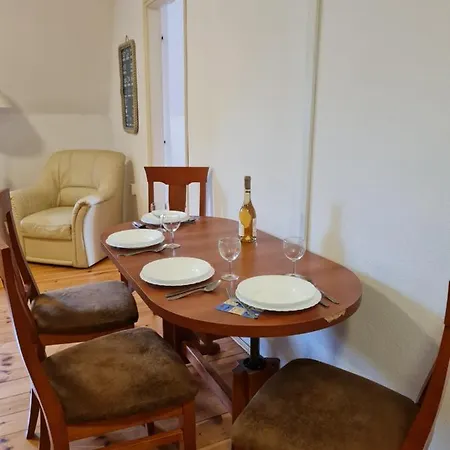 Guest house Tulipanvendeghaz 3*