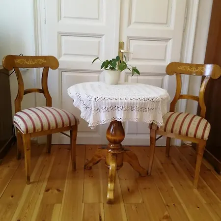 Tulipanvendeghaz 3* Keszthely