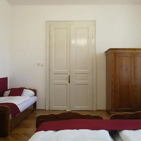 Guest house Tulipanvendeghaz Keszthely