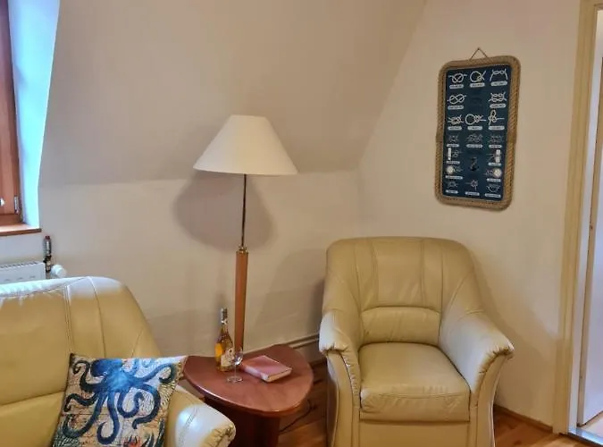 Tulipanvendeghaz 3* 케츨리