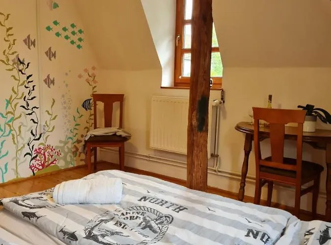 Tulipanvendeghaz 게스트하우스 케츨리