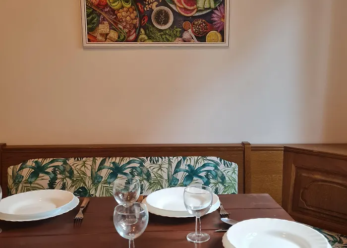 Tulipanvendeghaz 3* 케츨리